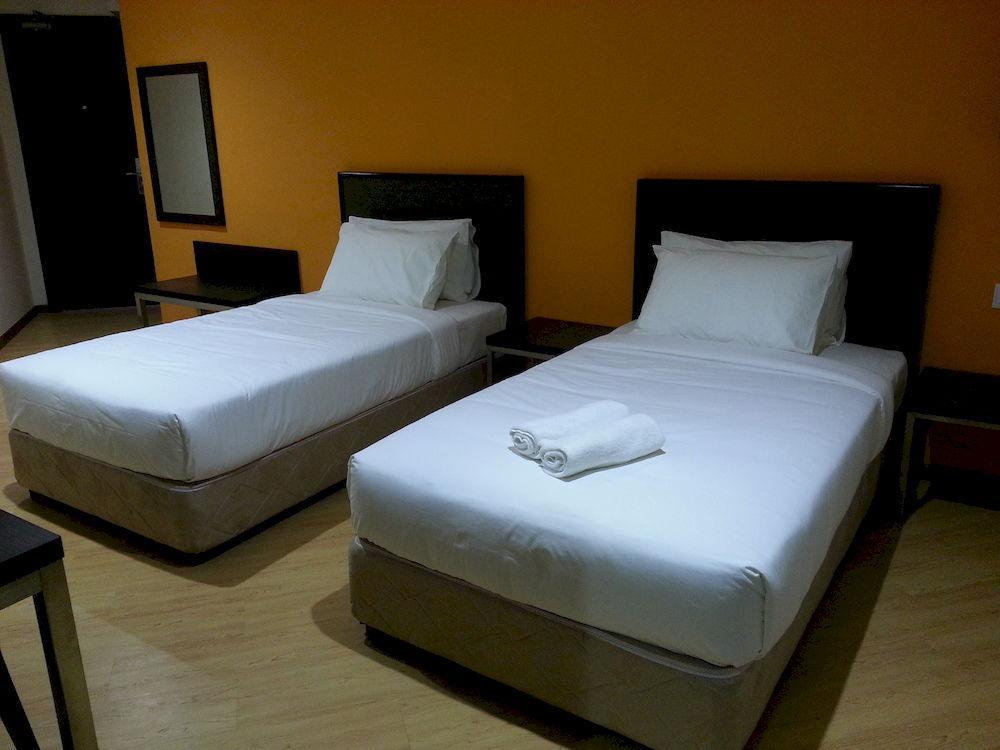 Padungan Hotel Kuching Eksteriør bilde