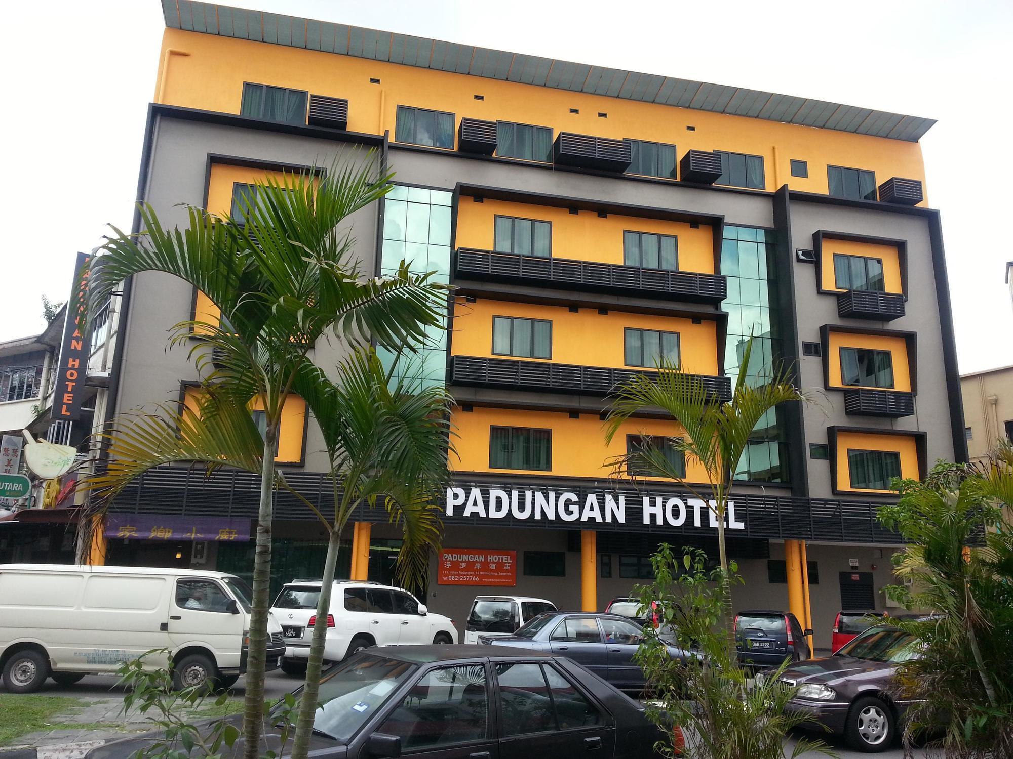 Padungan Hotel Kuching Eksteriør bilde
