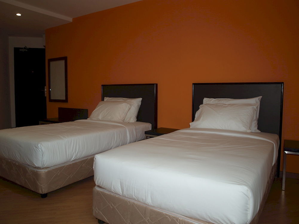 Padungan Hotel Kuching Eksteriør bilde