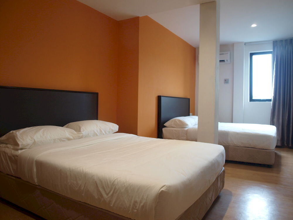Padungan Hotel Kuching Eksteriør bilde