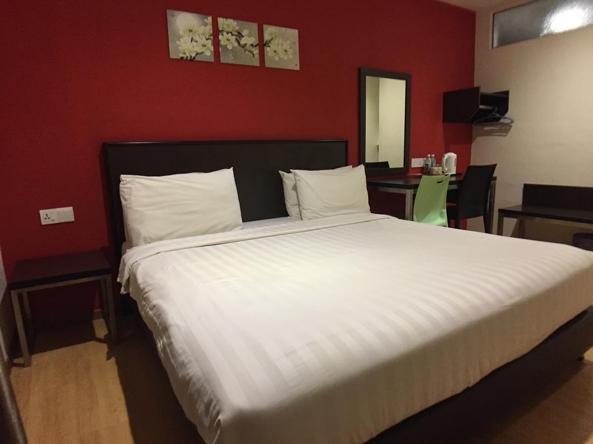 Padungan Hotel Kuching Eksteriør bilde